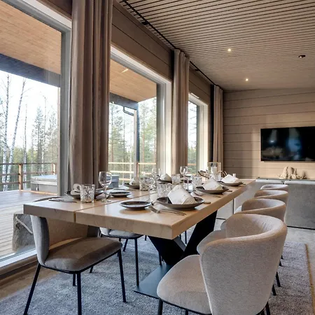Lapland Luxury Hideaways Lodge *