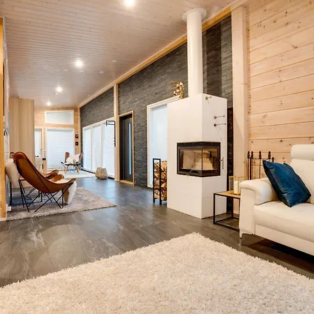 Lapland Luxury Hideaways Lodge Rovaniemi